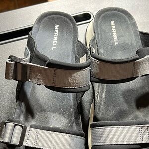 Merrell Black and Gray Women's Sandals